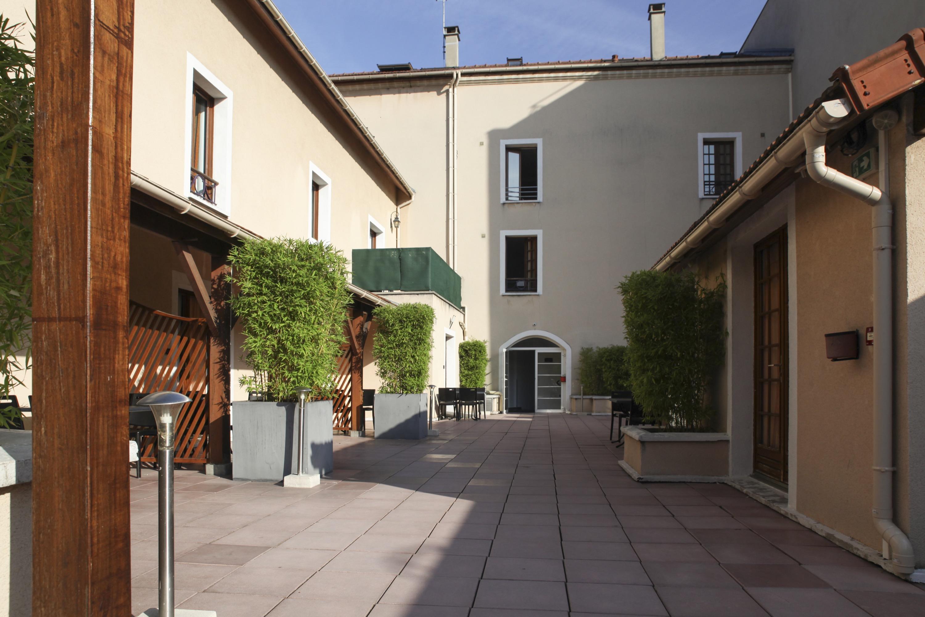 La Ferme Des Barmonts Aparthotel Villejuif Exterior photo